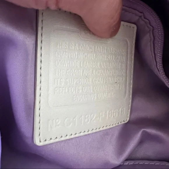 Authentic Off white Coach Bag - Picture 2 of 3